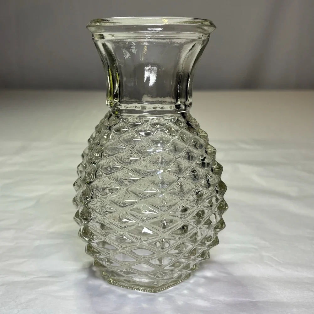 Vintage 1982 FTD Pineapple Shaped‎ Diamond Point Pressed Glass 5.5